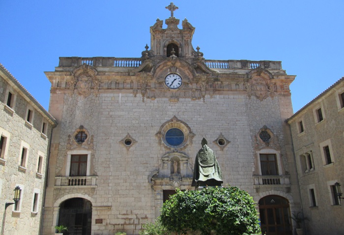 Monastère de LLuc