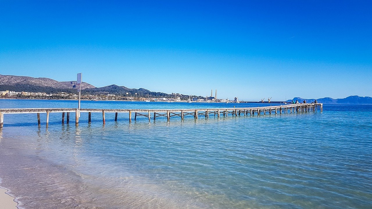 boat dock Alcudia