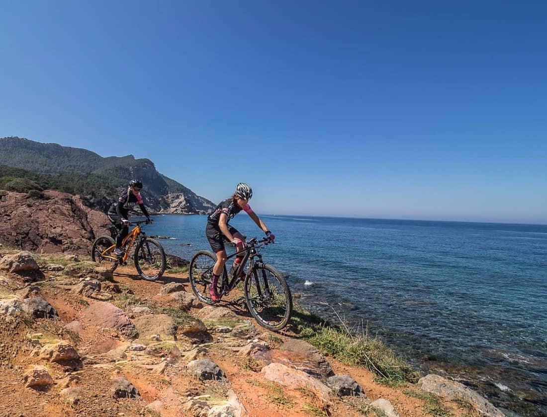 Circuit VTT à Majorque : des criques de l'Est au Nord de l'île