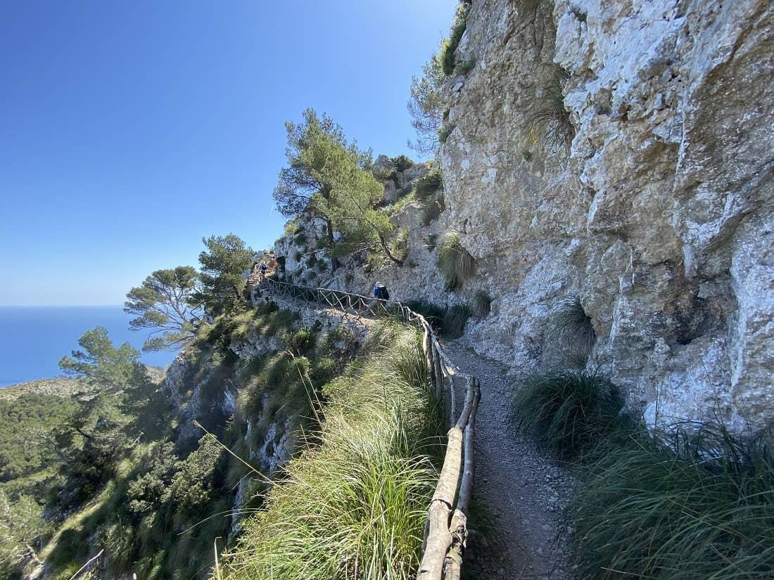 Trek à Majorque : route de la pierre sèche et ascension au Puig de Massanella