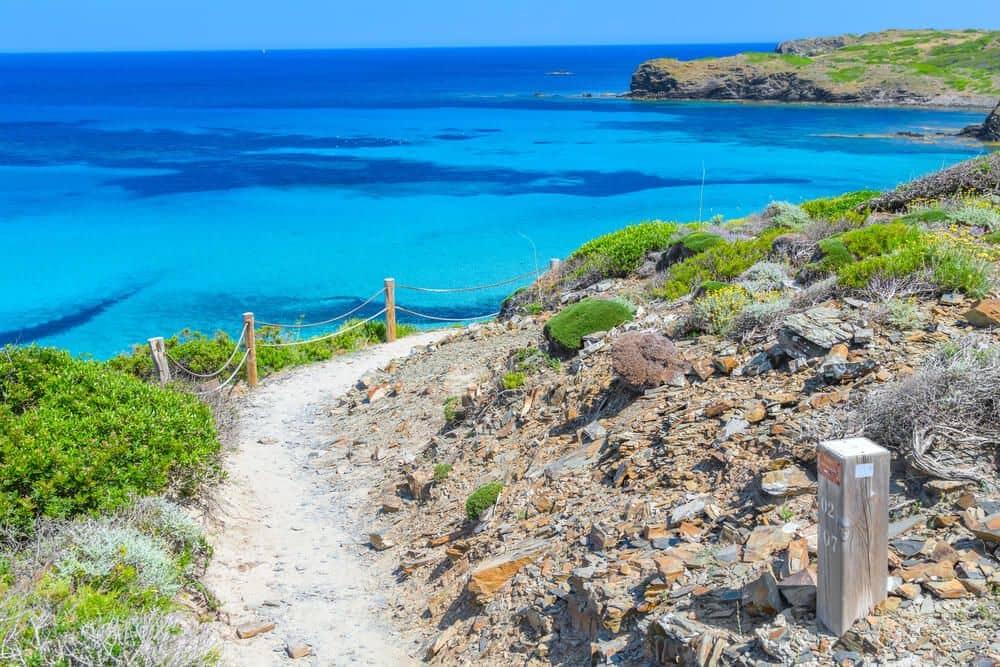 Randonnée sur l'île de Minorque , entre plages et GR 223 sur le Cami de Cavalls